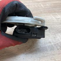 8D1820511E   Air flap motor/actuator Volkswagen PASSAT B5