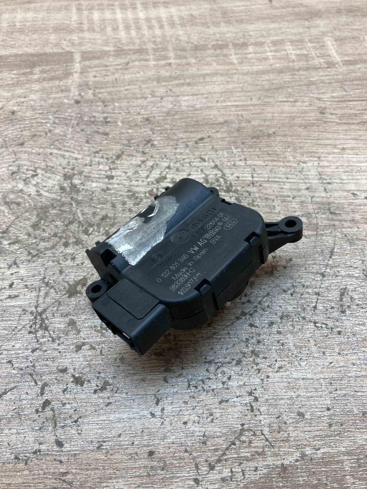 1K0907511 0132801345  Air flap motor/actuator Skoda Superb B6 (3T)