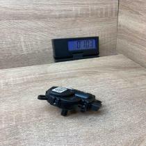 1S7H 19B634 CA   Air flap motor/actuator Ford Focus