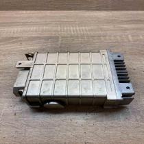 893907383 0285007040  Engine control unit/module ECU Volkswagen Golf II