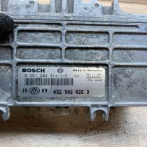032906026D 0261203314 Main 315 Engine control unit/module ECU Volkswagen Golf II