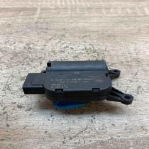 1K1907511E 0132801343  Air flap motor/actuator Volkswagen Golf VI