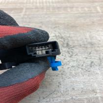 1K1907511E 0132801343  Air flap motor/actuator Volkswagen Golf VI