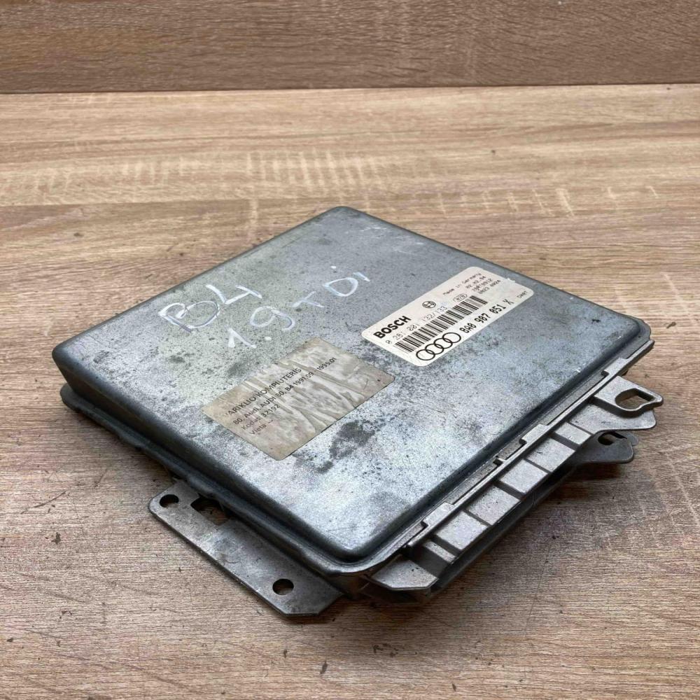 8A0907051X 0281001132 133 Engine control unit/module ECU Audi 80 90 S2 B4