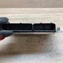 038906012HR 0281011321  Engine control unit/module ECU Skoda Fabia Mk1 (6Y)