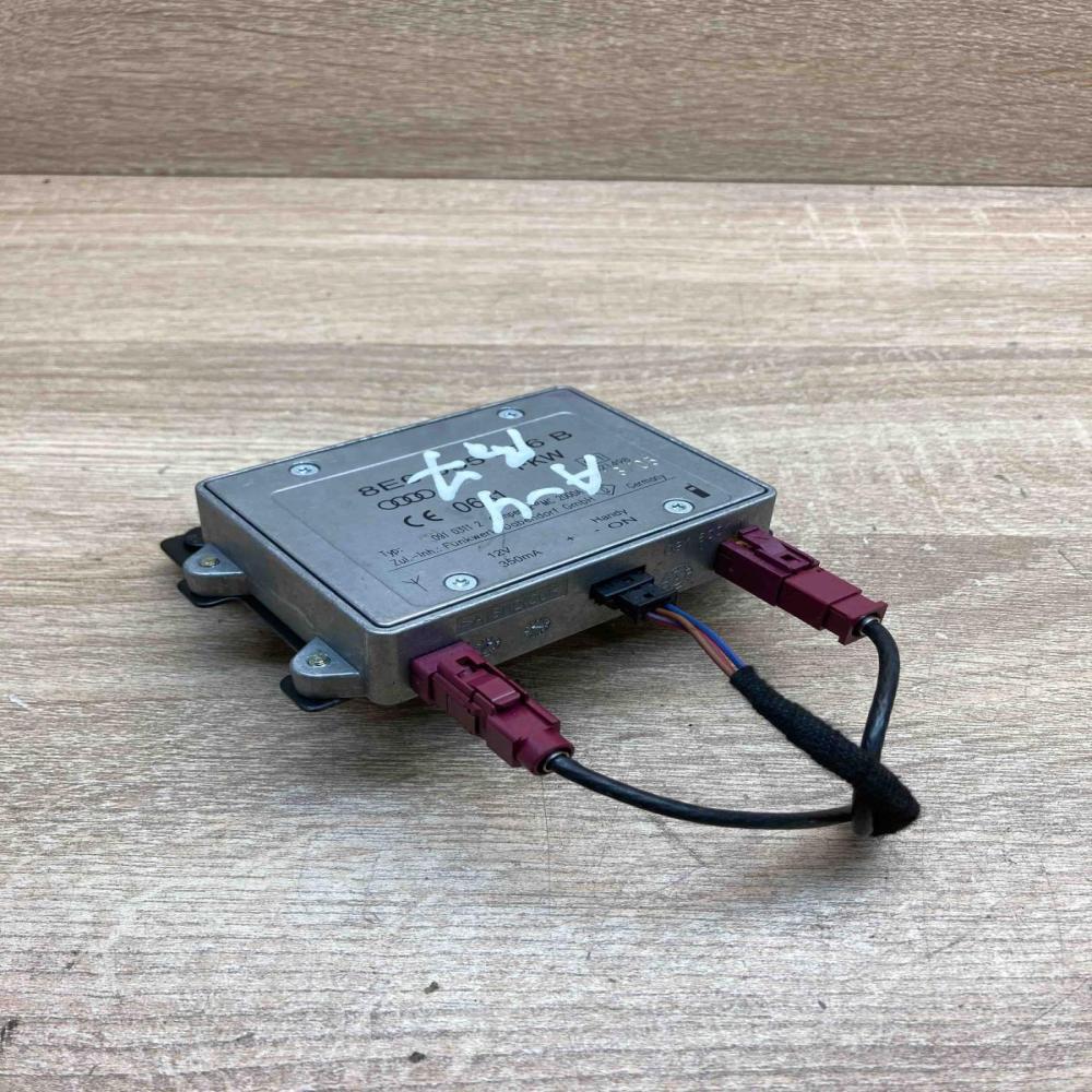 8E0035456B 8E9035535A  Antenna control unit Audi A6 S6 C6 4F