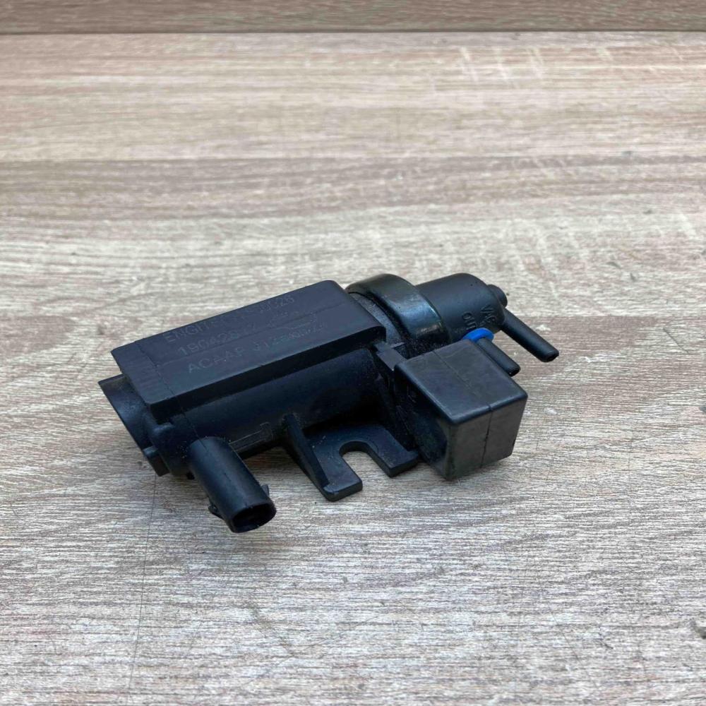 19042817 830026  Turbo solenoid valve BMW 5 E60 E61