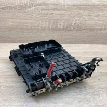 1K0937124H   Fuse module Volkswagen Touran I