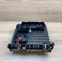 1K0937124H   Fuse module Volkswagen Touran I