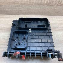 1K0937124H   Fuse module Volkswagen Touran I