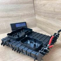 1K0937124H   Fuse module Volkswagen Touran I