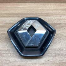 4361   Manufacturer badge logo/emblem Renault Laguna II