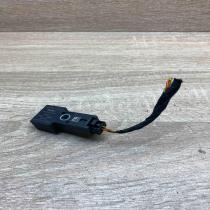 00403339A2 030709  Airbag deployment crash/impact sensor Peugeot 807