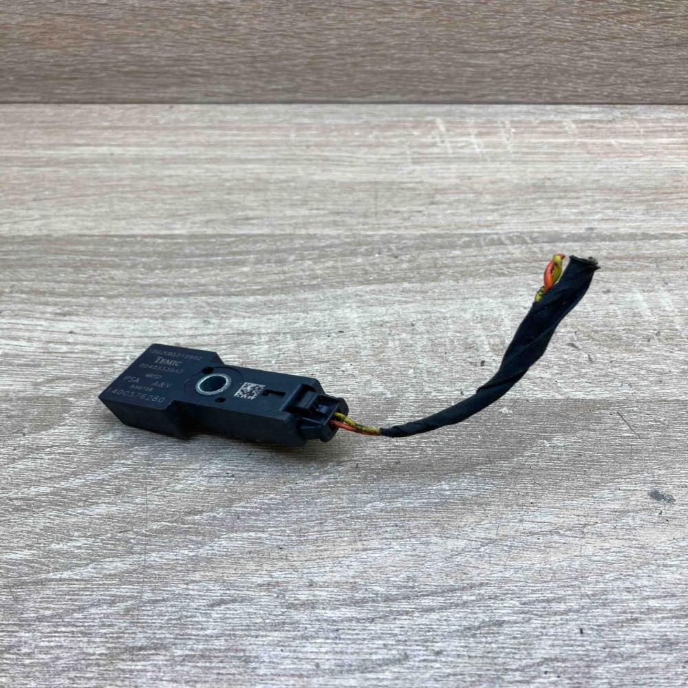 00403339A2 030709  Airbag deployment crash/impact sensor Peugeot 807