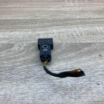 00403339A2 030709  Airbag deployment crash/impact sensor Peugeot 807