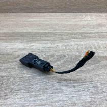00403339A2 030709  Airbag deployment crash/impact sensor Peugeot 807