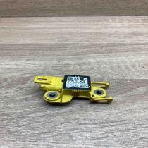 24460761   Airbag deployment crash/impact sensor Opel Zafira B
