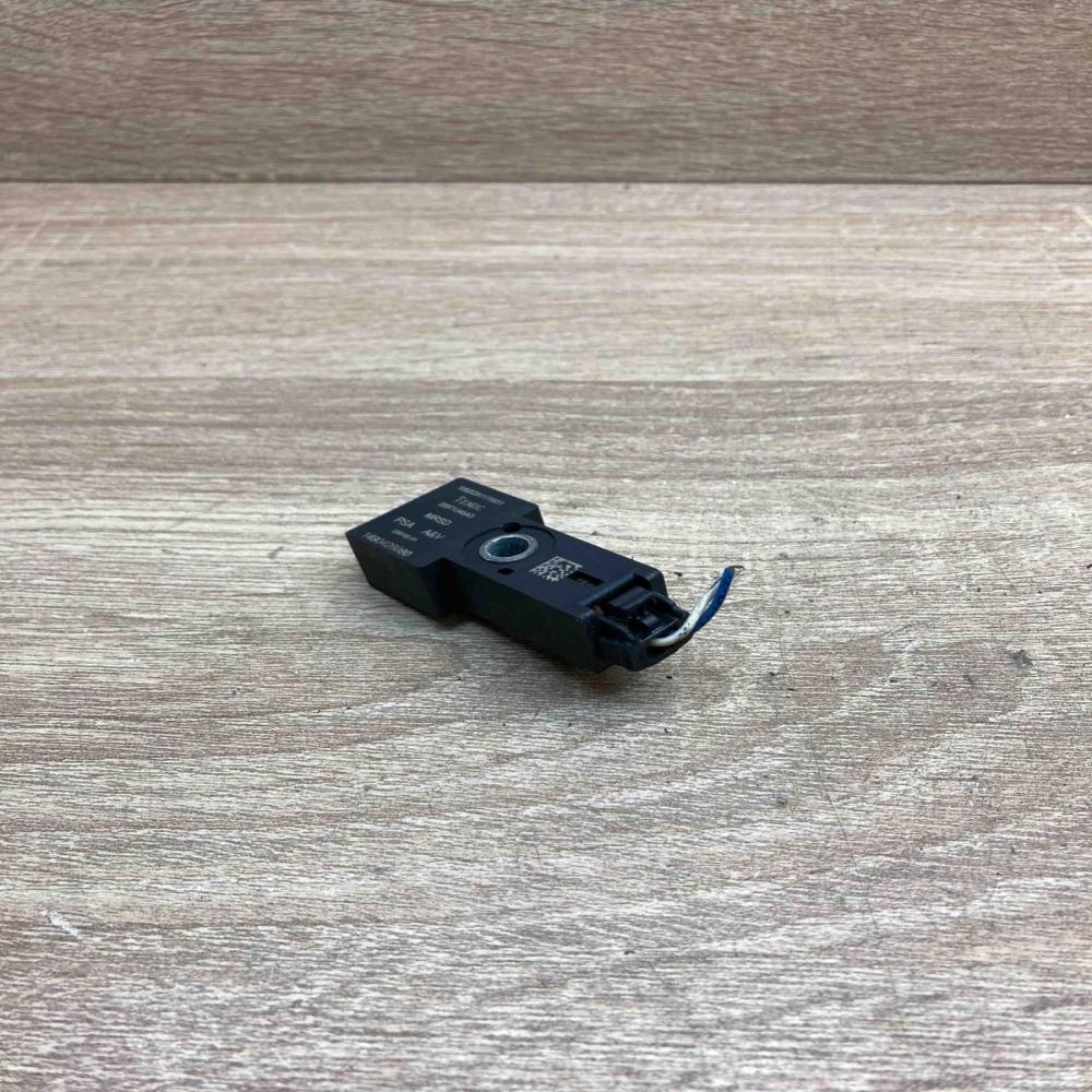 25571345A3 1490426080  Airbag deployment crash/impact sensor Peugeot 807