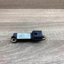 8D0959643B   Airbag deployment crash/impact sensor Audi A4 S4 B5 8D