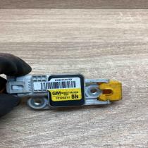 13123277 BN   Airbag deployment crash/impact sensor Opel Vectra C