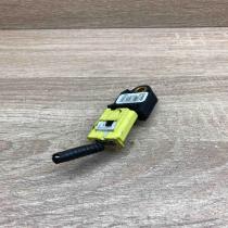 89831 02080   Airbag deployment crash/impact sensor Toyota Auris 150