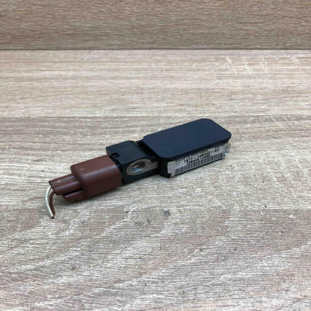 1S7T 14B342 AC   Airbag deployment crash/impact sensor Ford Mondeo Mk III
