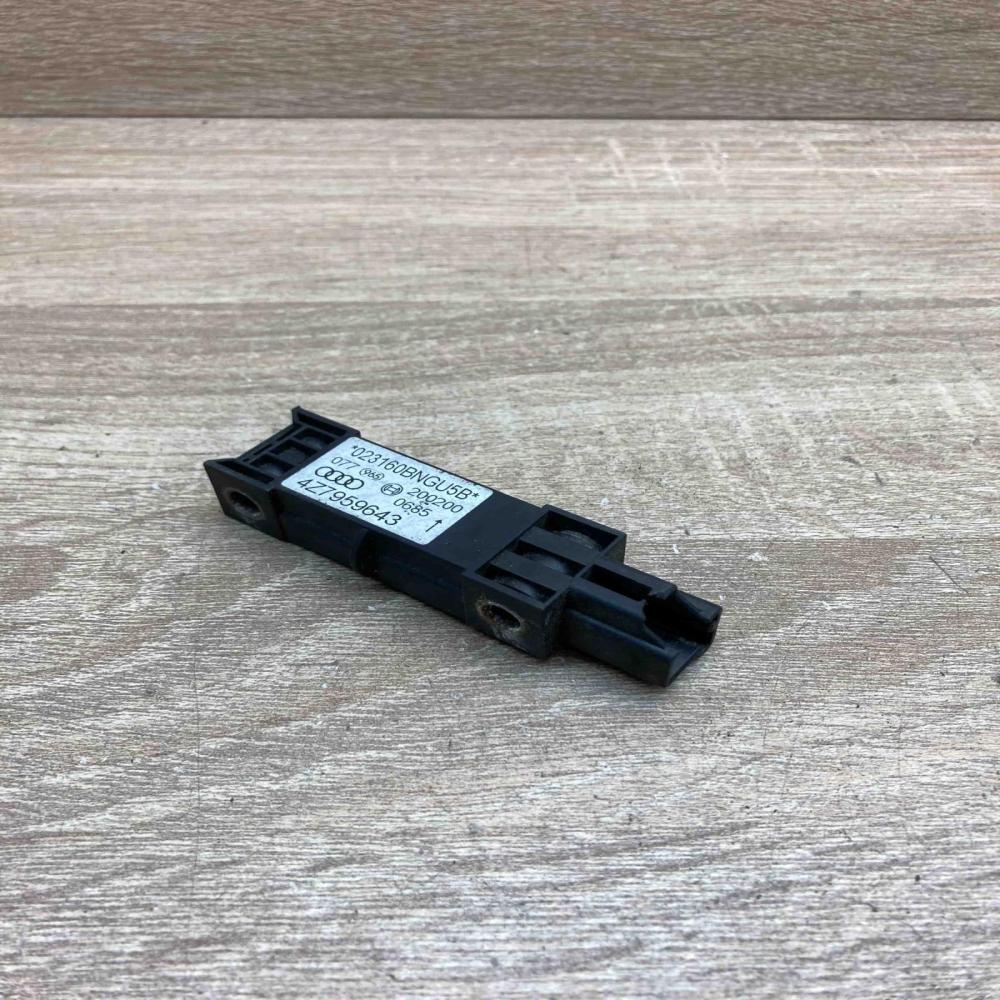 4Z7959643   Airbag deployment crash/impact sensor Audi A6 S6 C5 4B