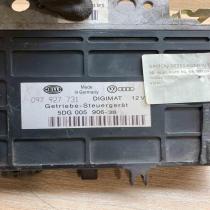 5DG005906 097927731  Gearbox control unit/module Audi 100 S4 C4