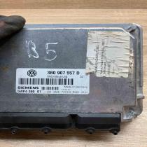 3B0907557D   Engine control unit/module ECU Volkswagen PASSAT B5
