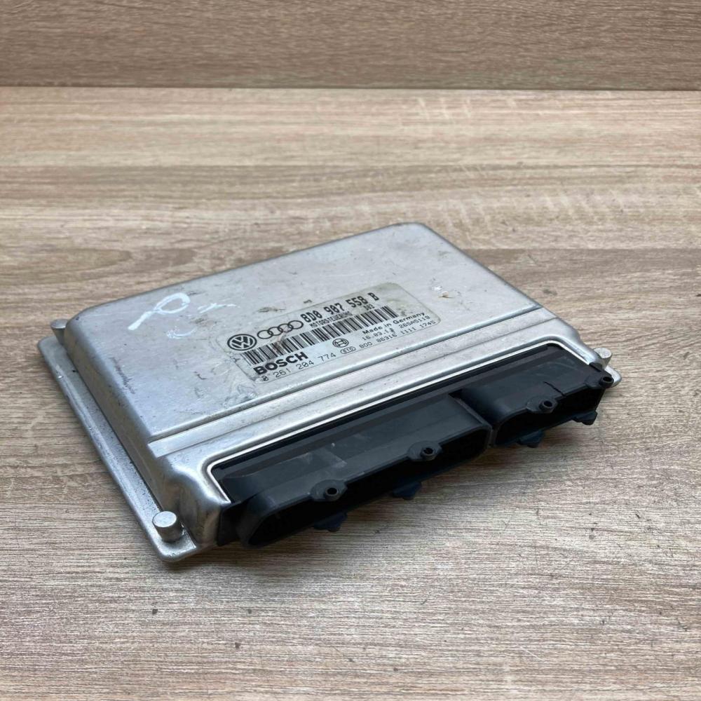 8D0907558B 0261204774  Engine control unit/module ECU Audi A4 S4 B5 8D