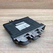 01M927733G 5DG007651 08  Gearbox control unit/module Volkswagen PASSAT B4
