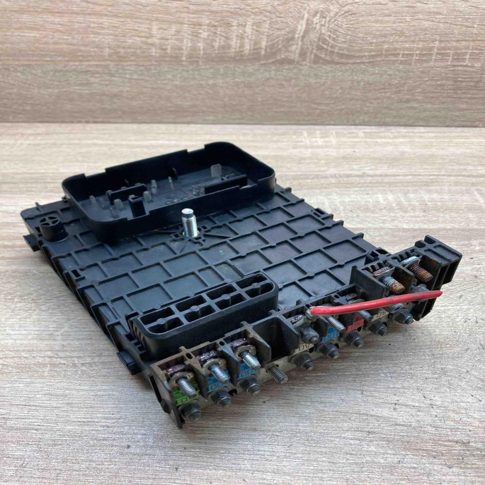 3C0937125 6859 2777  Fuse module Volkswagen PASSAT B6