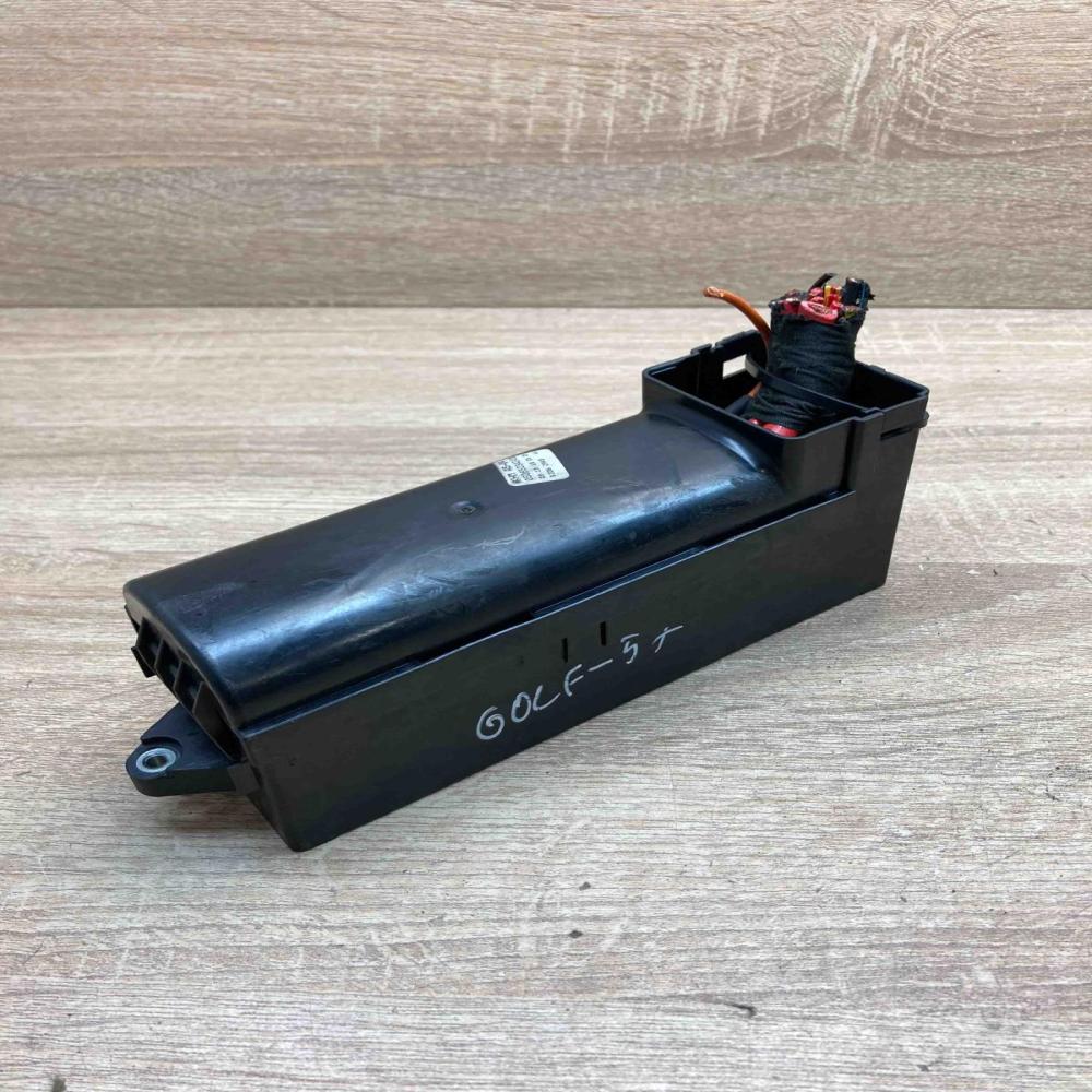 052650342400 KHM A5 04 5306 2AKB Fuse module Volkswagen Golf V