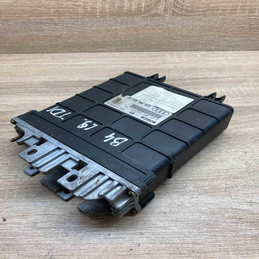 028906021AP 0281001316  Engine control unit/module ECU Audi 80 90 S2 B4