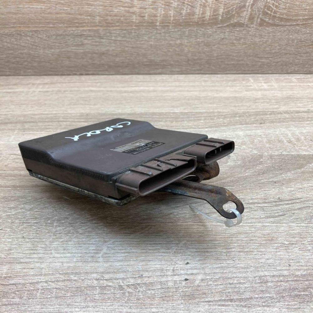 131000 1041   Fuel injection pump control unit/module Toyota Corolla E120 E130