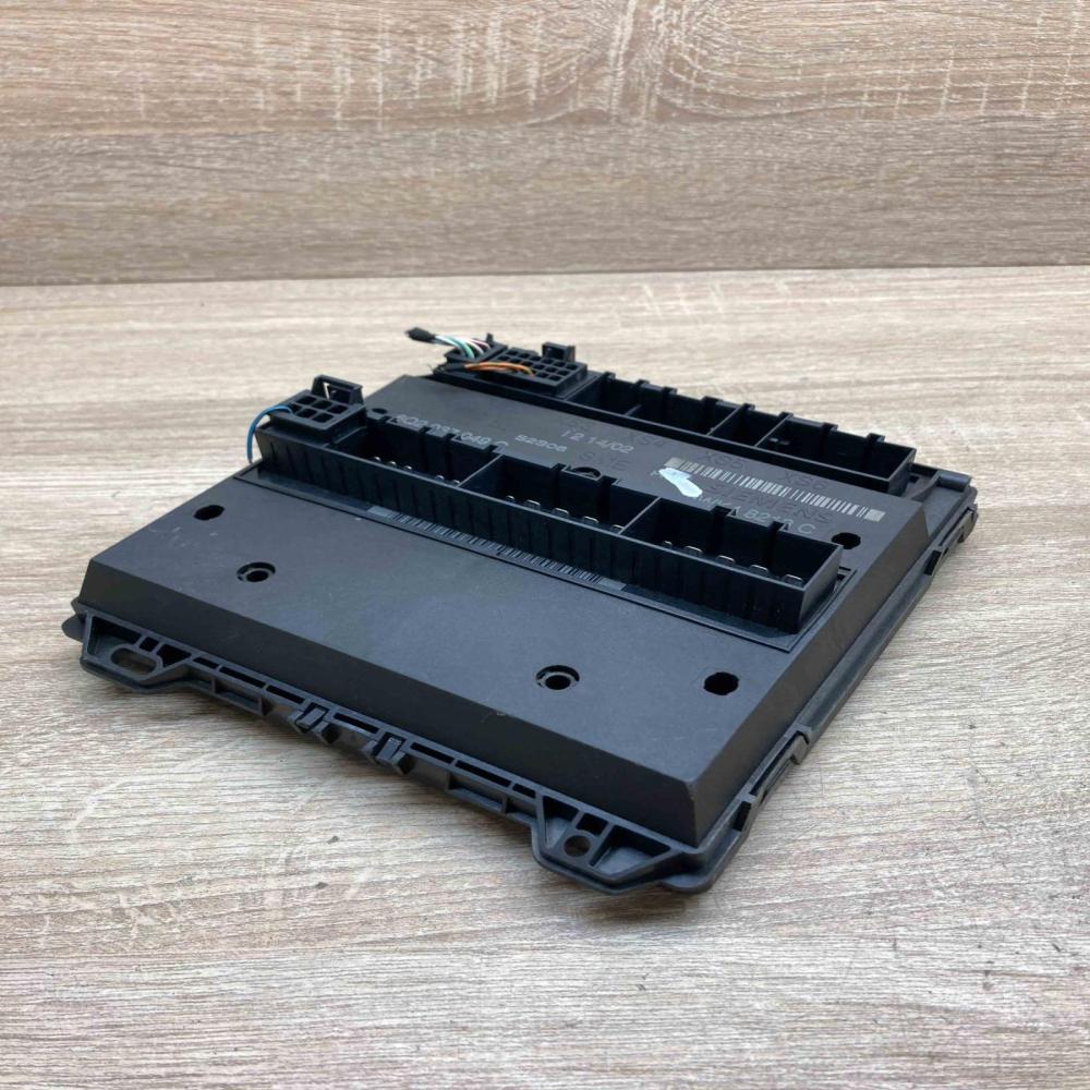 6Q2937049C 5WK48213C  Comfort/convenience module Volkswagen Polo