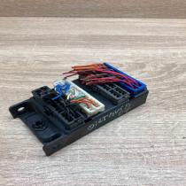 91310 3E810   Fuse module KIA Sorento