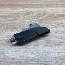 1638200089   Aerial antenna amplifier Mercedes-Benz ML W163