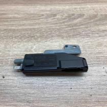 1638200089   Aerial antenna amplifier Mercedes-Benz ML W163