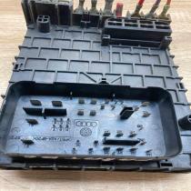 3C0937125 23452946  Fuse module Volkswagen PASSAT B6