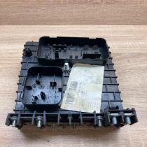 1K0937124H 0414307041 E  Fuse module Volkswagen Golf V
