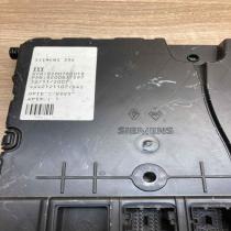 8200780018 8200837597  Comfort/convenience module Renault Scenic I
