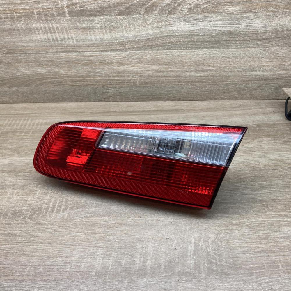 8200002476   Rear/tail lights Renault Laguna II