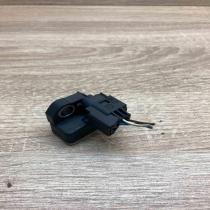 1711 0226 333 001  Airbag deployment crash/impact sensor Peugeot 508