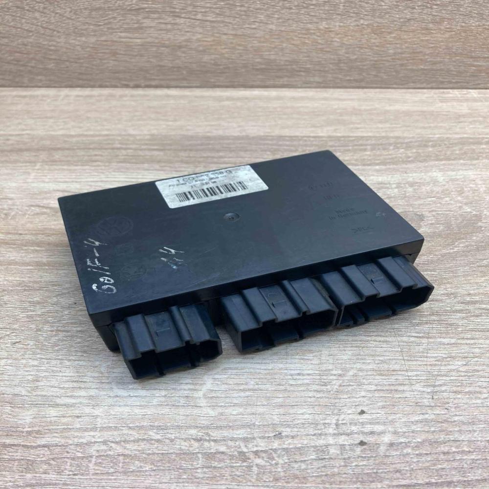 1C0962258G   Comfort/convenience module Volkswagen Golf IV