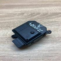 309368000B B044390 12637  Air flap motor/actuator Opel Zafira A