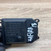 309372700CE D811290 15181  Air flap motor/actuator Opel Zafira B