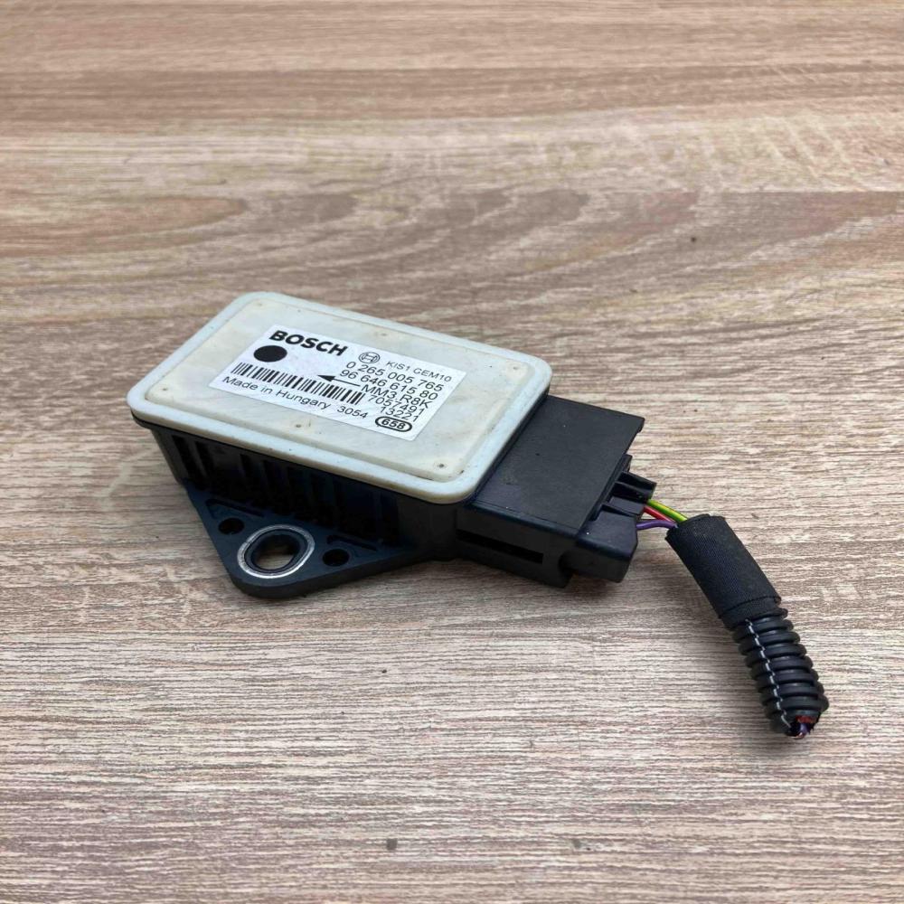 0265005765 9664661580  ESP acceleration yaw rate sensor Peugeot 308
