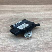 3C0907511R   Air flap motor/actuator Volkswagen PASSAT B6