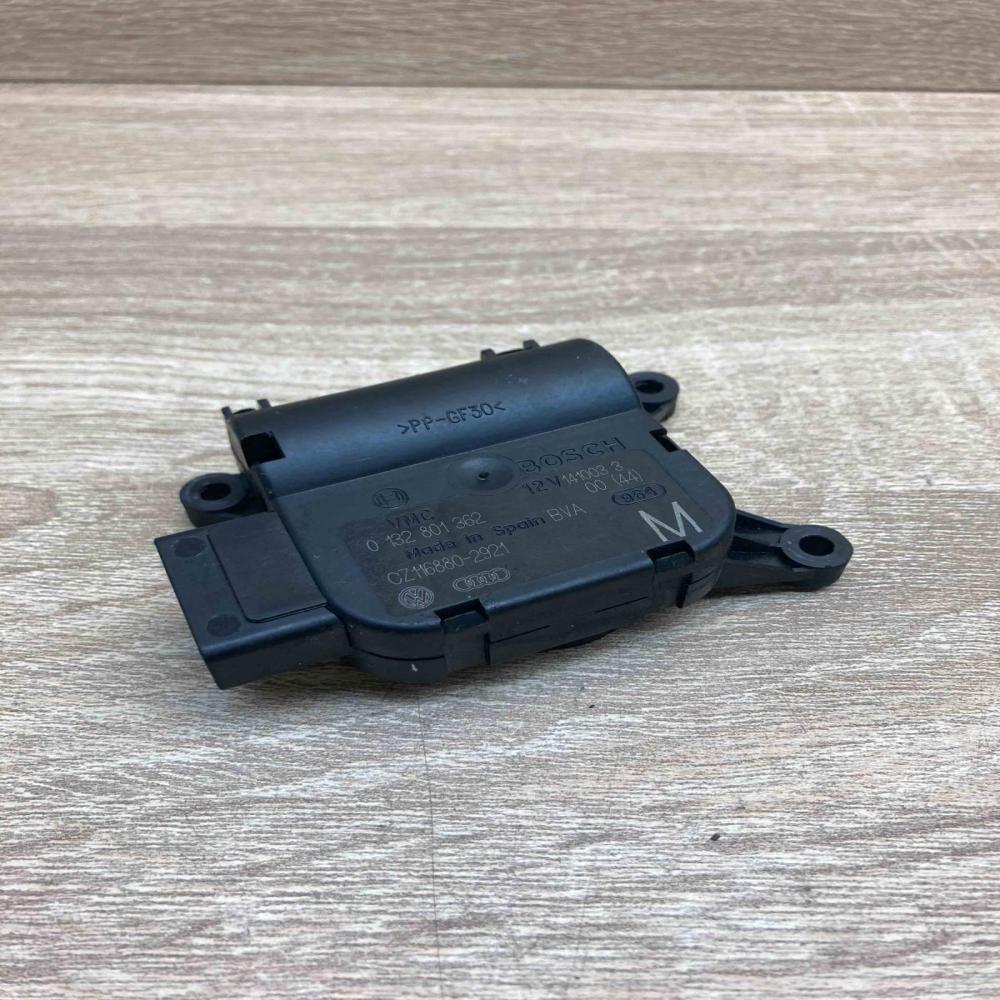 0132801362 CZ116880 2921  Air flap motor/actuator Volkswagen PASSAT B6
